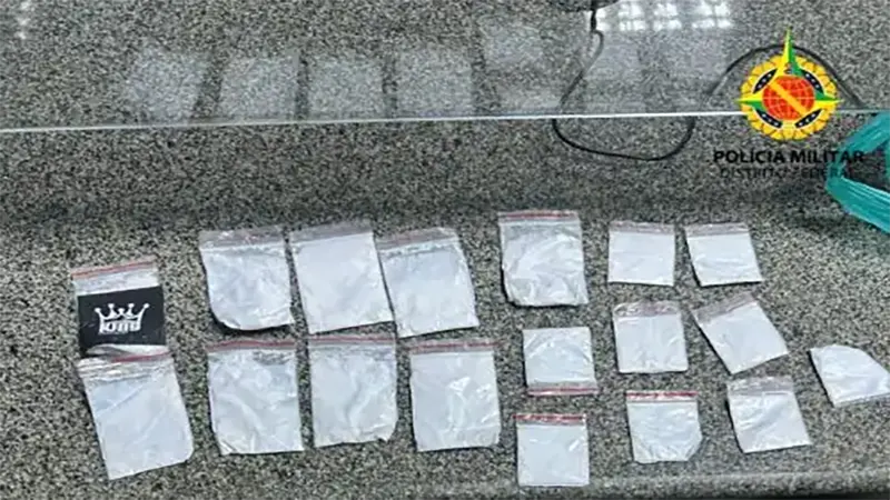 Adolescente é apreendido portando 18 porções de cocaína em Ceilândia