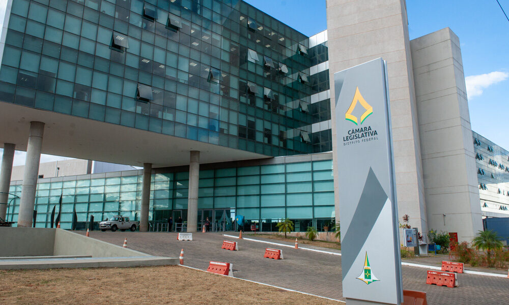 CLDF realiza solenidade em homenagem aos 64 anos de Brasília nesta segunda (22)