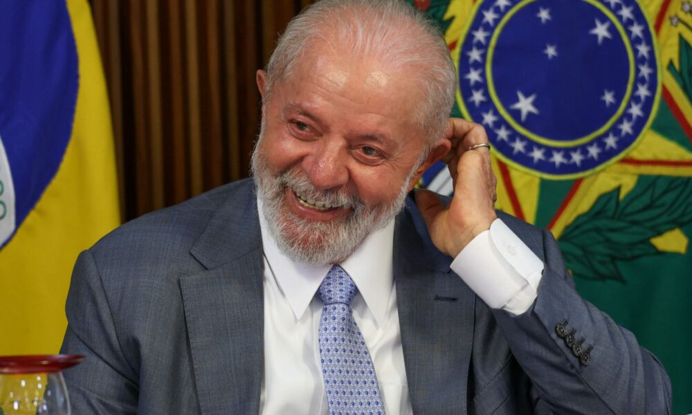 FMI diz que Brasil será a 8ª economia do mundo em 2024. Entenda como isso impacta os pequenos negócios