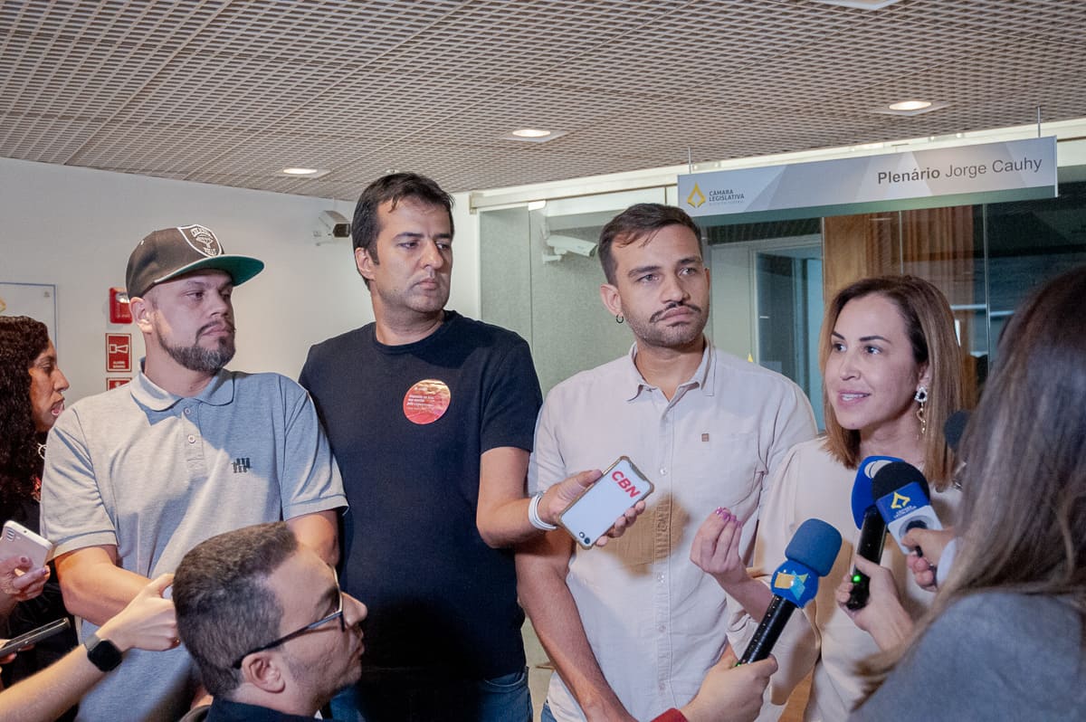 Grupo de distritais requer CPI para investigar o Iges-DF