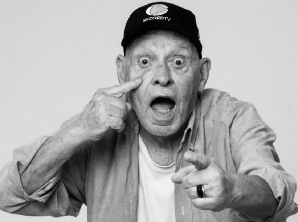 Morre o narrador Silvio Luiz
