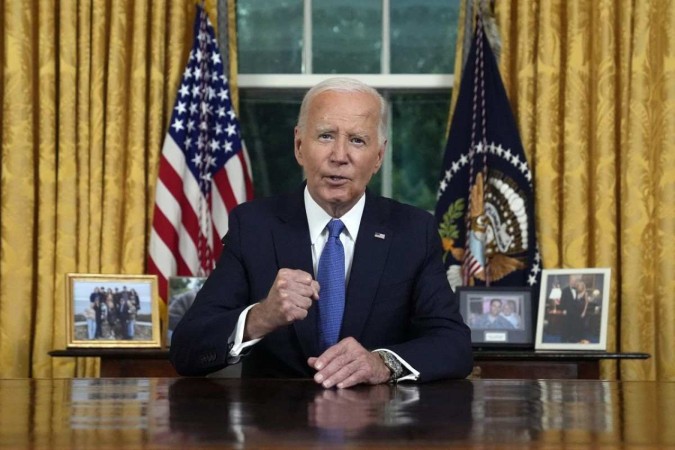 “A defesa da democracia está em jogo”, diz Joe Biden