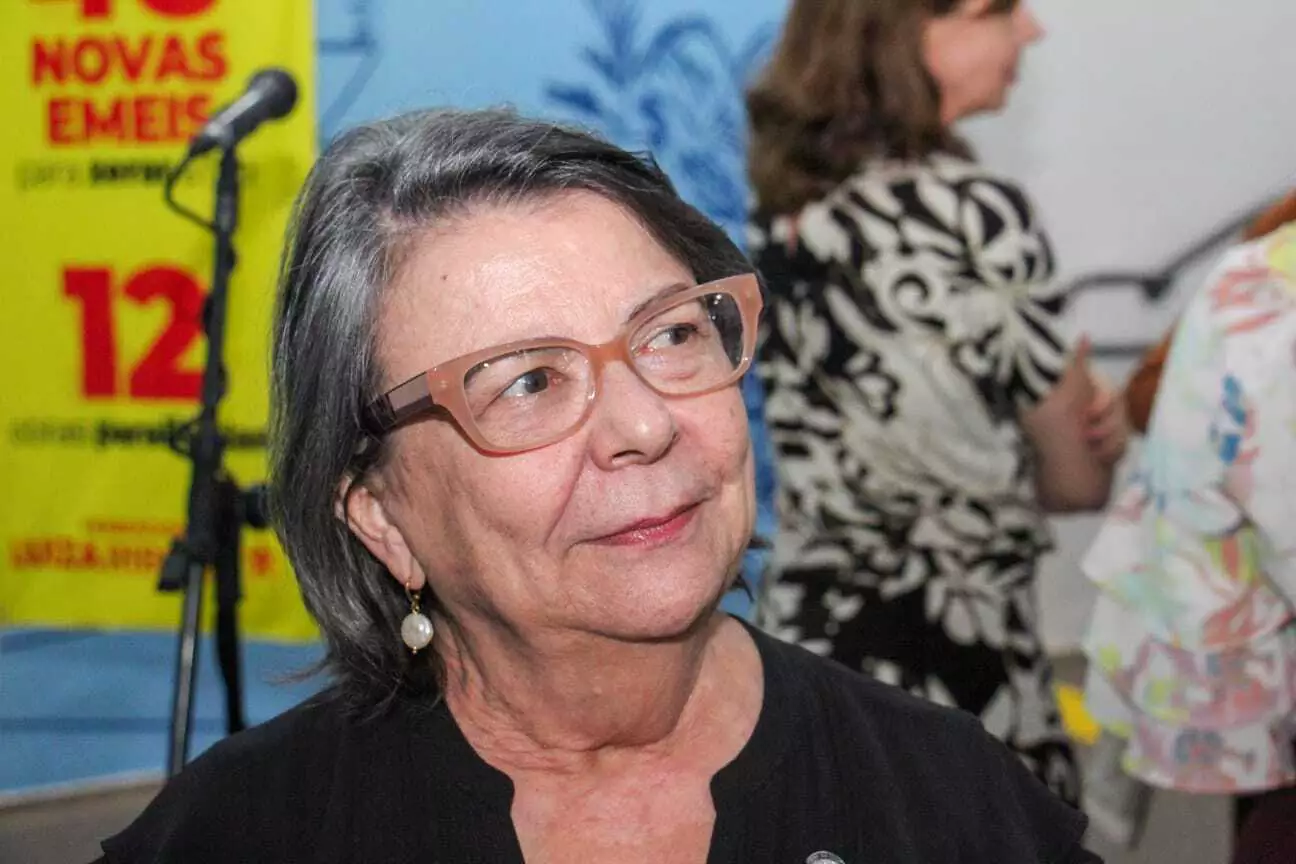 Rita Coelho: “educação infantil não tem meta de alfabetização”