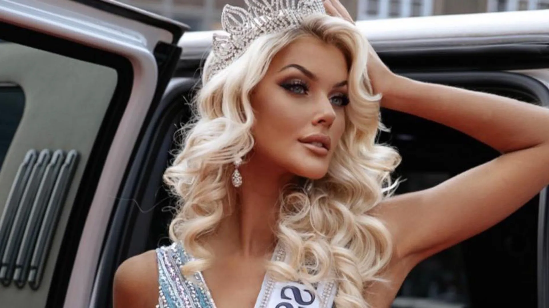 Jovem da Dinamarca vence o Miss Universo 2024; saiba quem é