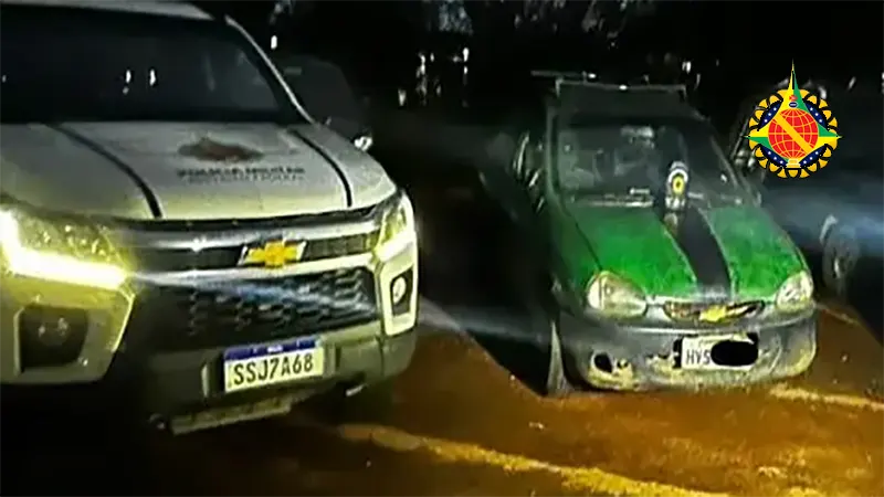 Homem com tornozeleira eletrônica é detido transportando produtos furtados em carro adulterado