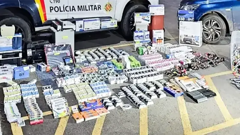 PMDF prende dois homens por furto em papelaria no Setor de Indústrias Gráficas