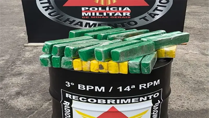 Diamantina MG – Menores são apreendidos com 36 barras de maconha