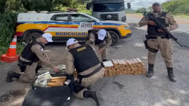 Buenópolis MG – Carga milionária de drogas é interceptada pela PMMG e apreendida
