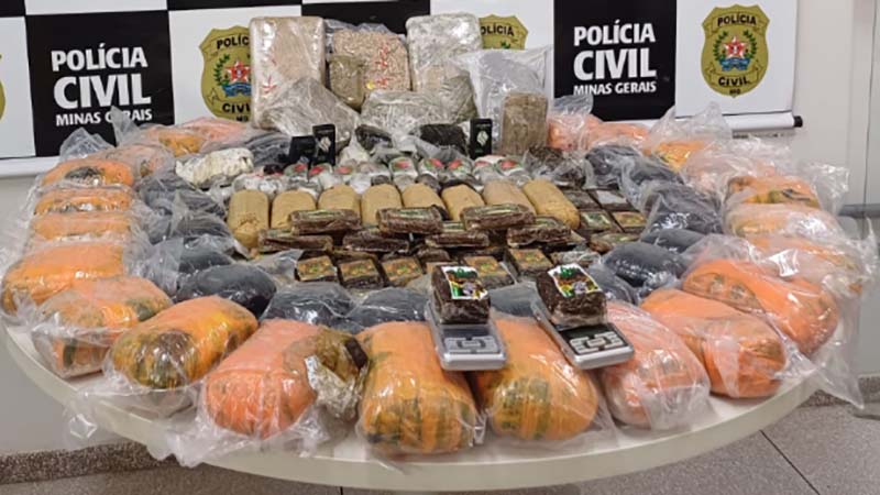 PCMG prende em flagrante suspeito de tráfico de drogas em BH