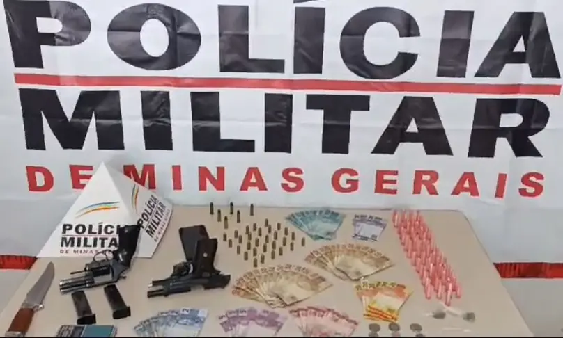 PMMG Itabirito – Chefe de organização criminosa resiste e é preso após ser flagrado com armas, drogas e munições