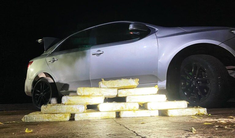 PRF apreende 12 Kg de cocaína na BR-262