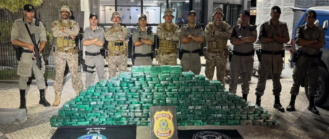 PMGO – PF – PRF – operação integrada resulta na apreensão de meia tonelada de cocaína.