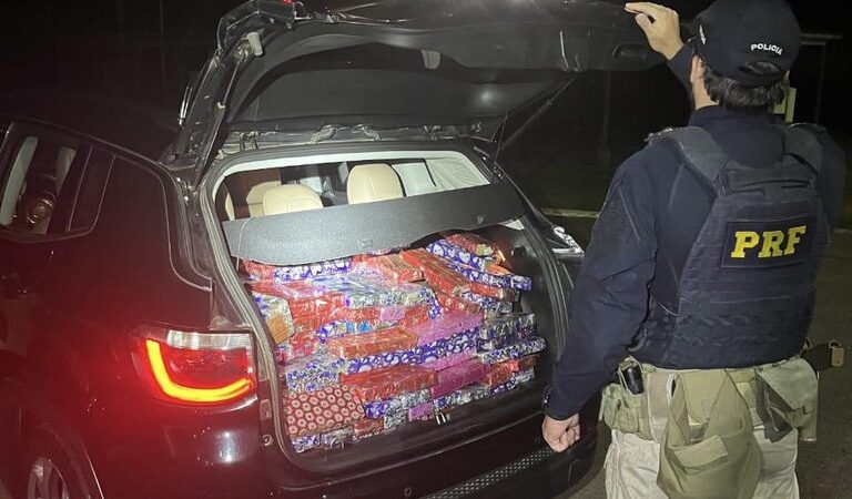 No sábado, PRF apreende mais de meia tonelada de maconha no Paraná