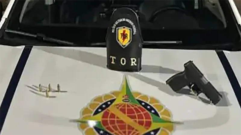 Mulher detida pela PMDF com arma de fogo em abordagem no Gama