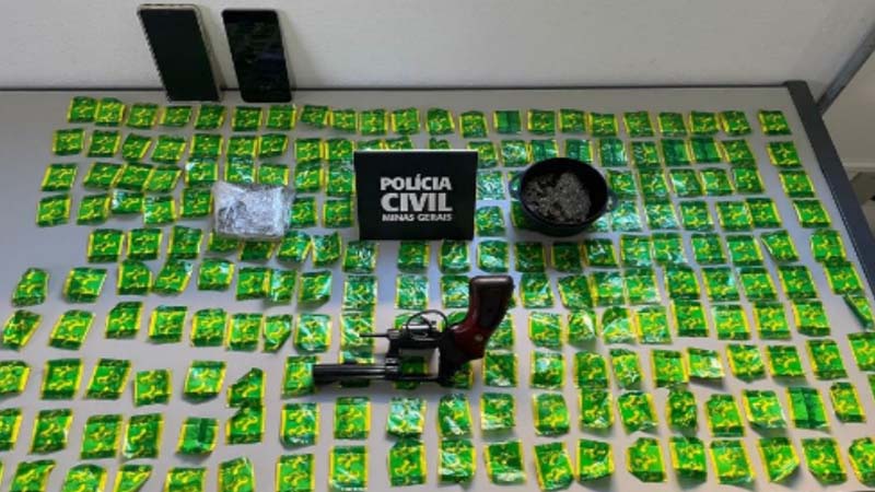 Operação contra o tráfico resulta em cinco prisões em Tupaciguara MG