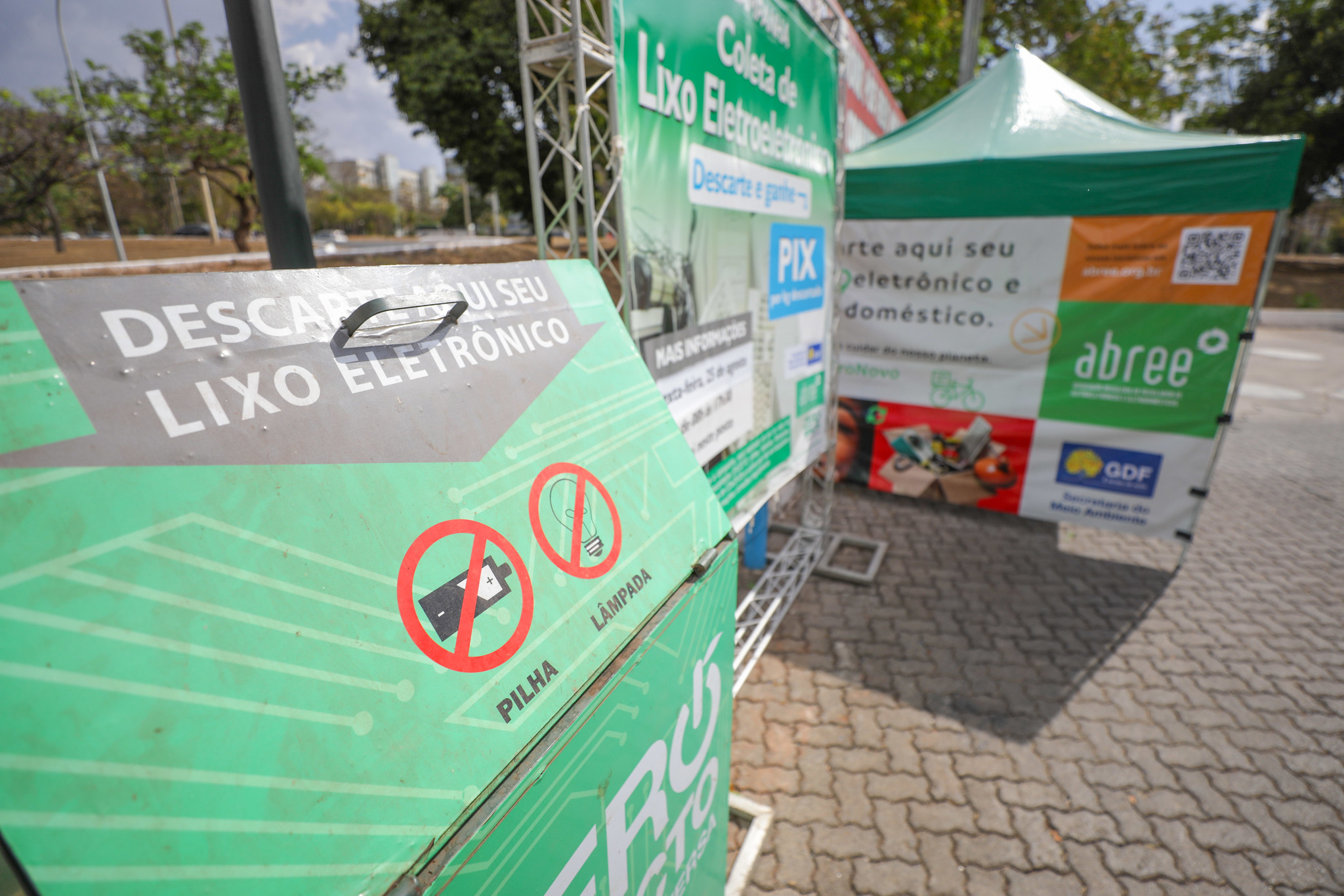 Descarte consciente de eletroeletrônicos bate recorde nos pontos de entrega voluntária do Distrito Federal