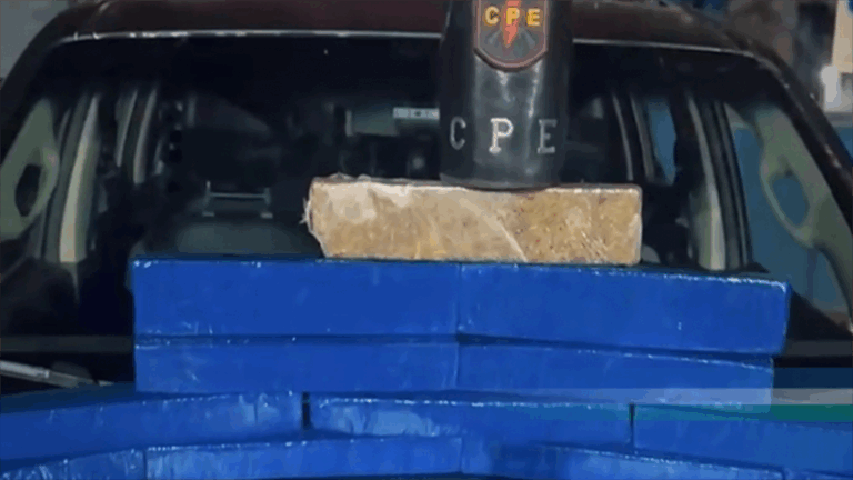 PMGO CPE Trindade prende traficante de drogas em Goiânia