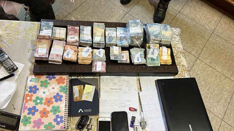 Ação conjunta da PCDF desarticula organização criminosa dedicada ao golpe do falso investimento