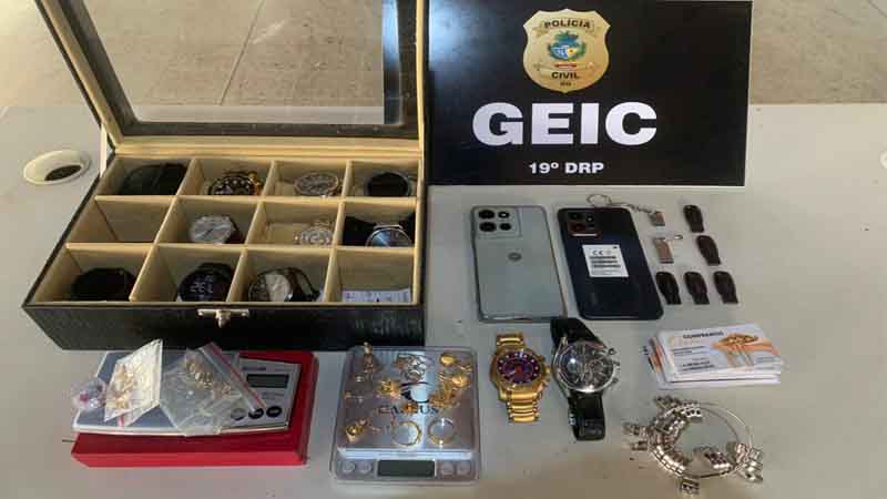 PCGO prende homem por furto de joais avaliadas em aproximadamente R$ 10 mil reais