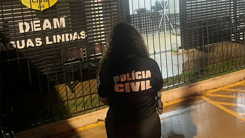 PCGO prende mãe em flagrante por torturar o próprio filho em Águas Lindas