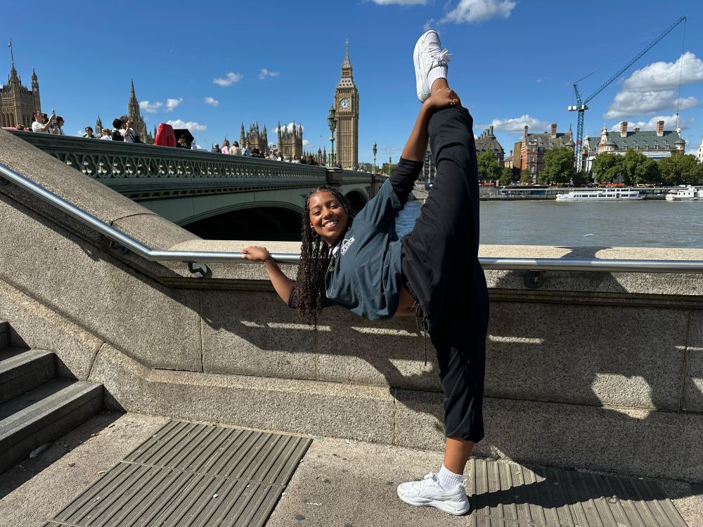 Estudantes do Pontes para o Mundo visitam pontos turísticos de Londres