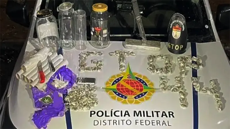 PMDF desarticula ponto de armazenamento de drogas no Varjão