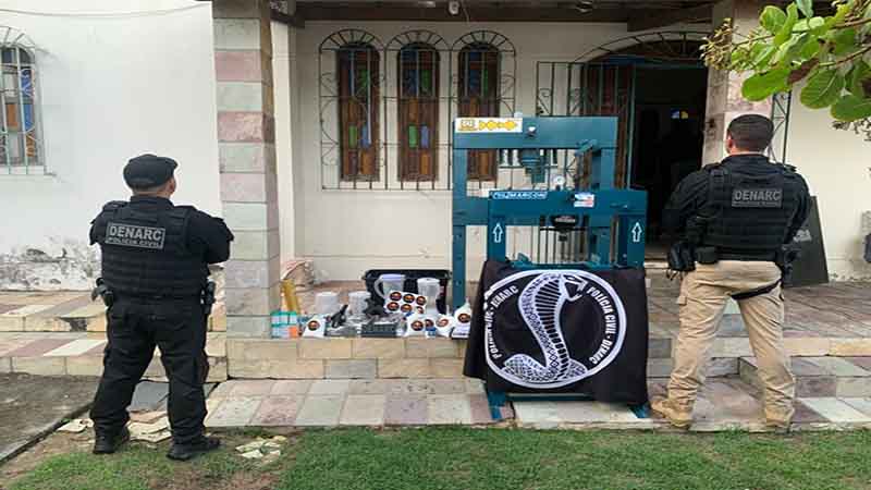 ‘Forasteiros’: PCGO desarticula mega organização criminosa, apreende 300 kg de drogas e desmonta laboratório na Bahia