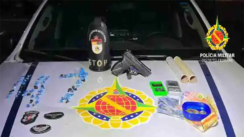 PMDF prende homem por tráfico de drogas e apreende simulacro de arma de fogo no Recanto das Emas