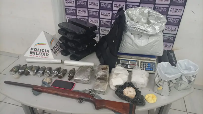 PMMG Itabira – polícia militar apreende drogas e prende o responsável