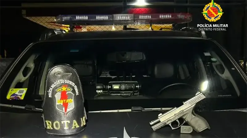 Homem armado é preso pela PMDF em parada de ônibus