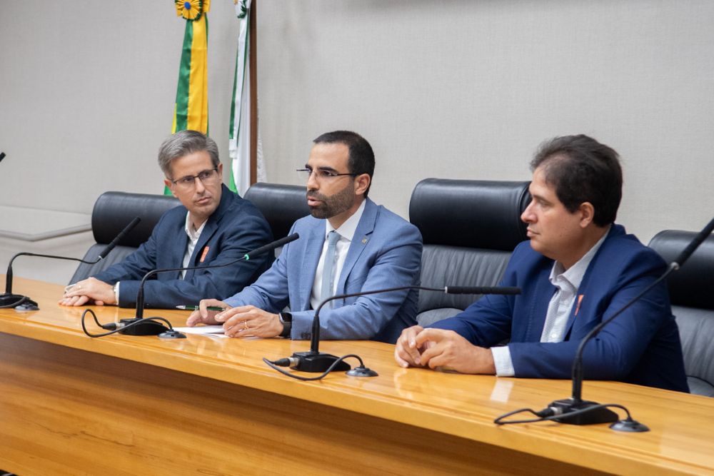 Câmara Legislativa exalta agronegócio do DF com homenagem a engenheiros agrônomos