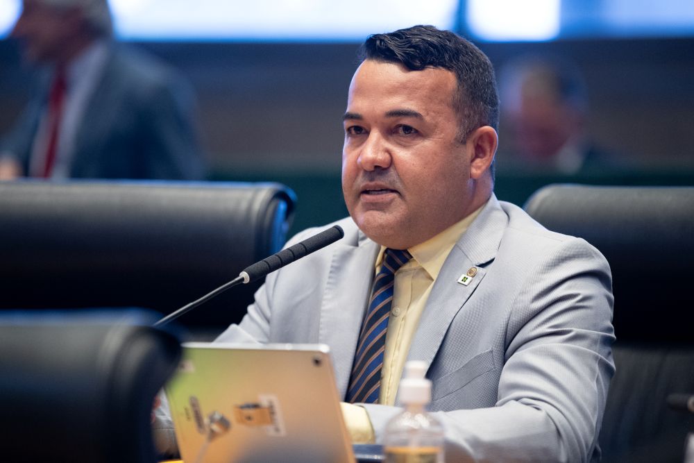 Morro da Cruz elogia reforma na feira permanente de São Sebastião