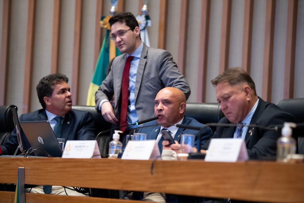 Aprovado projeto de lei que protege vendedores ambulantes em atos de fiscalização