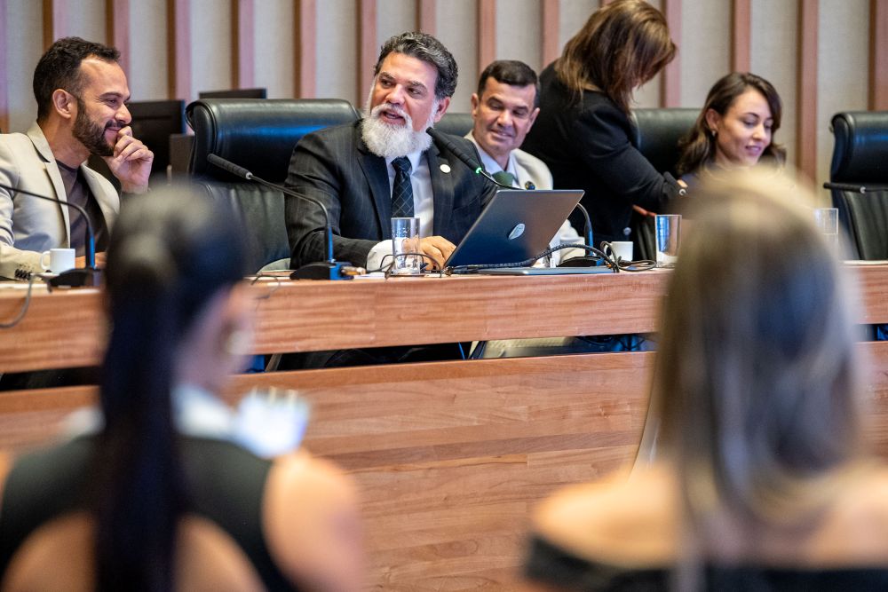 “Meio século de luta” do Conselho Regional de Enfermagem é celebrado na CLDF