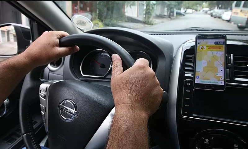CLDF debate implementação de monitoramento inteligente em veículos de aplicativos