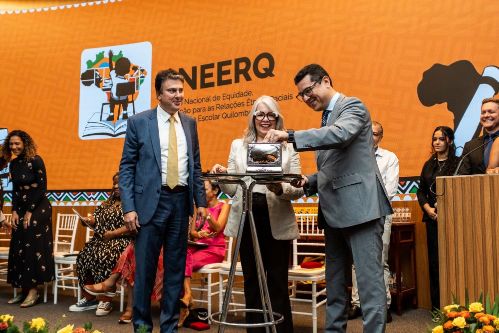 Secretaria de Educação recebe reconhecimento do MEC por políticas de equidade racial e quilombola