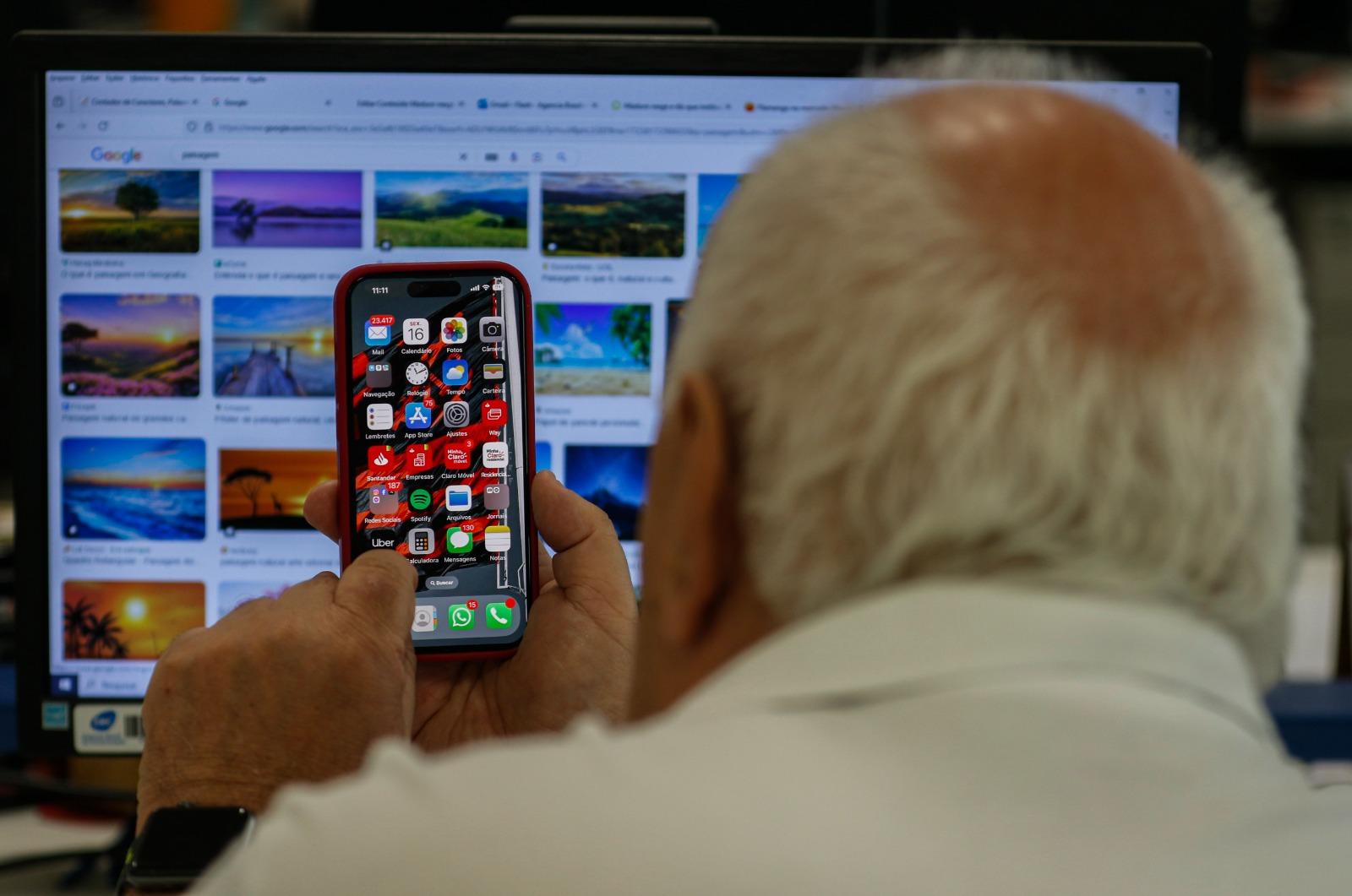 CDC aprova projeto garante assinatura física para idosos em contratos digitais