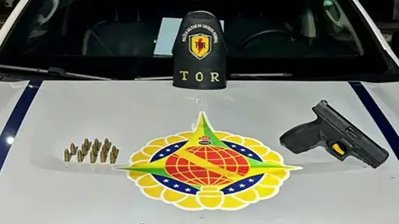 Homem é preso pela PMDF portando arma de fogo de uso restrito em Planaltina
