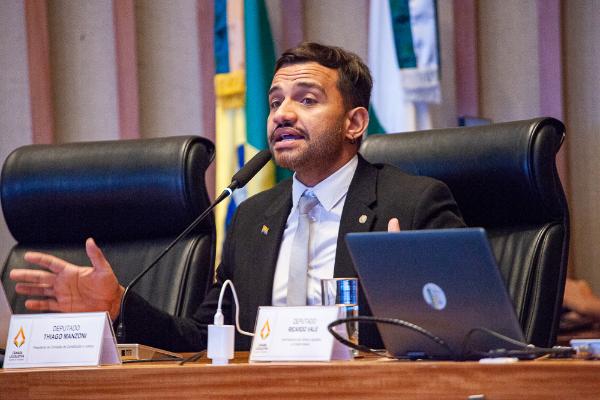 CLDF debate políticas inclusivas e combate ao estigma do HIV/aids