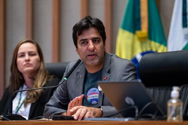 CLDF celebra o Centro Educacional 104 do Recanto das Emas