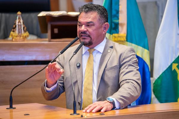 Solenidade nesta segunda-feira (1º) celebra fé evangélica e líderes religiosos