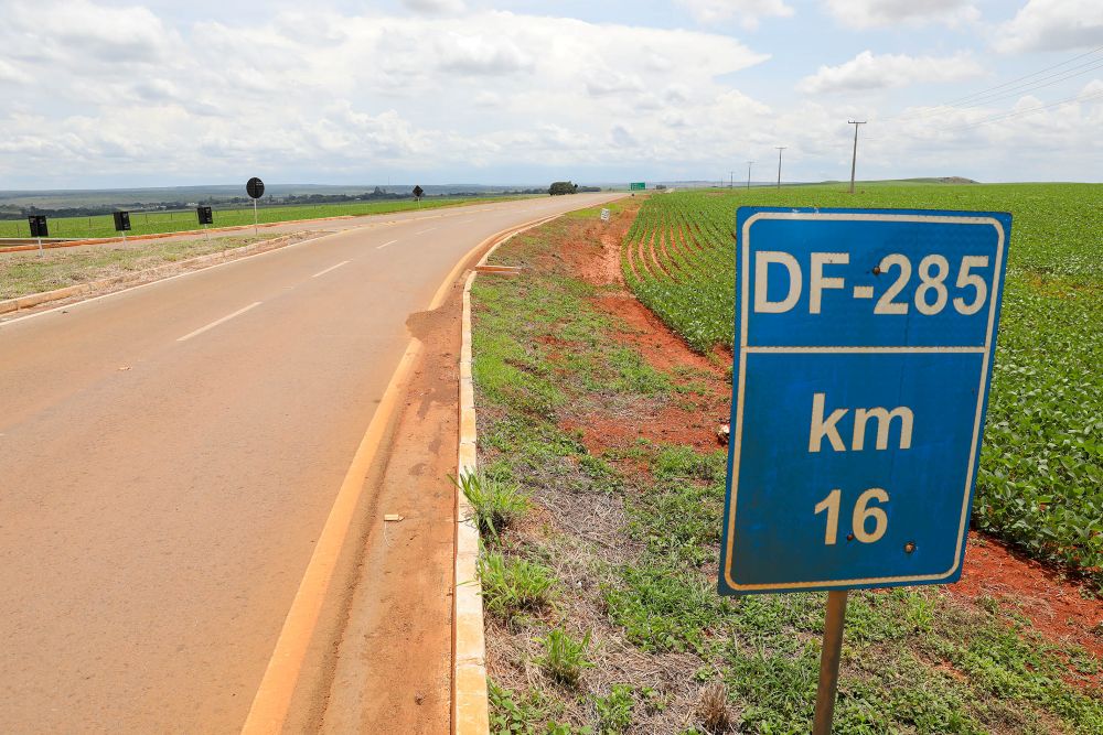 Pavimentação da DF-285 transforma rotina no campo e impulsiona produção no PAD-DF