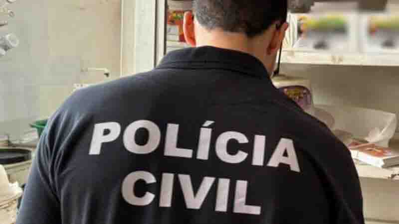 PCGO fecha fábrica clandestina de alimentos e retira mais de 1 tonelada de produtos impróprios do mercado em Goiânia