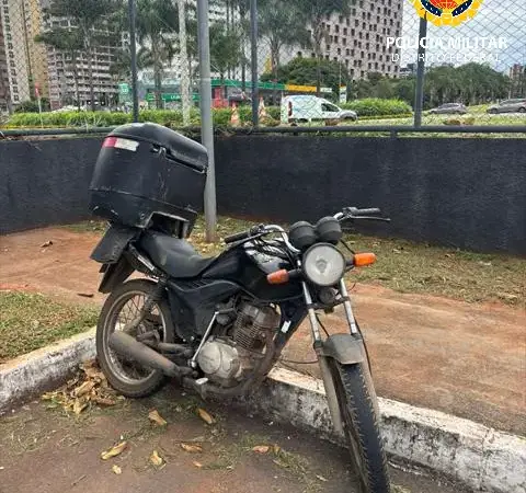 PMDF CUMPRE MANDADO DE PRISÃO DURANTE ABORDAGEM DE TRÂNSITO NO SUDOESTE