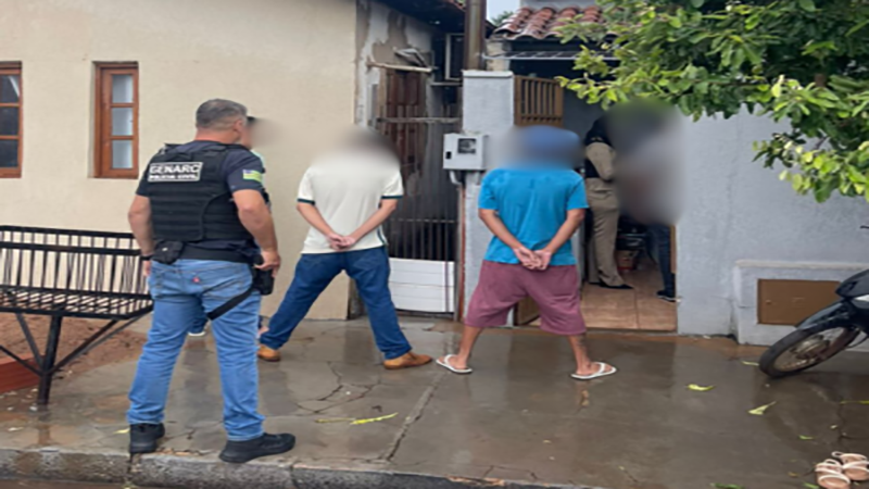 PCGO prende em flagrante quatro suspeitos de homicídio no Setor Central de Rio Verde