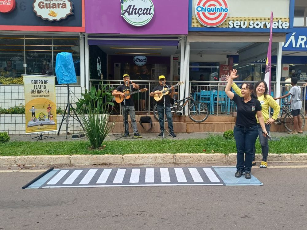 Ações educativas no trânsito alcançam mais de 1,5 mil pessoas no fim de semana