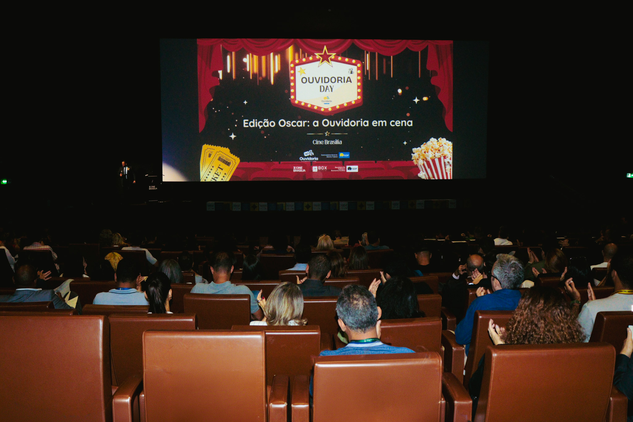 Ouvidores do DF são homenageados no Cine Brasília