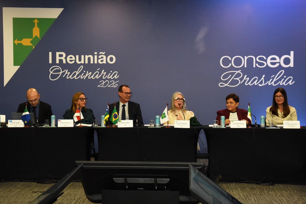 DF assume presidência inédita do Consed na primeira reunião ordinária de 2026