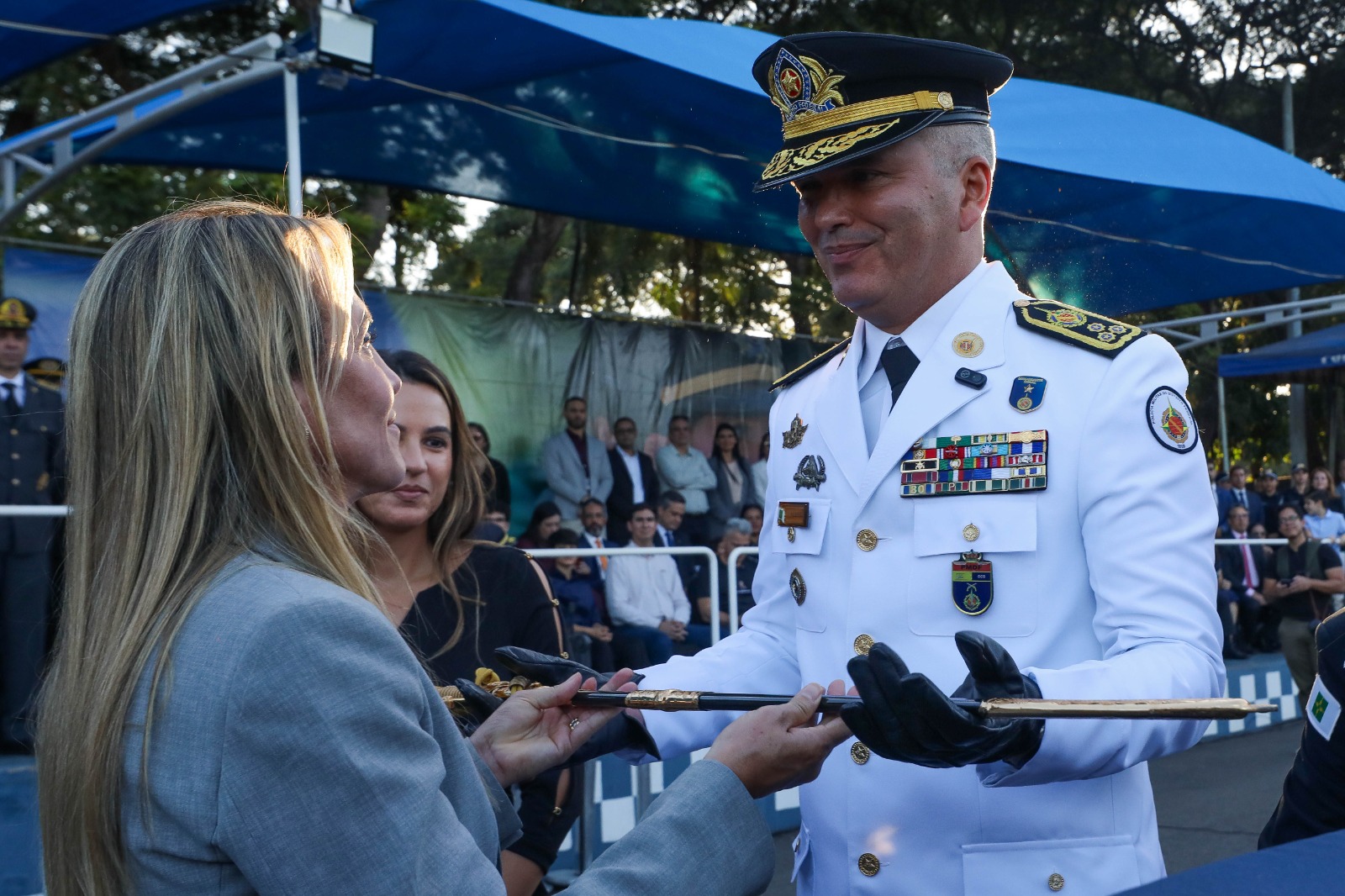 Governadora participa de passagem do Comando-Geral da Polícia Militar do DF