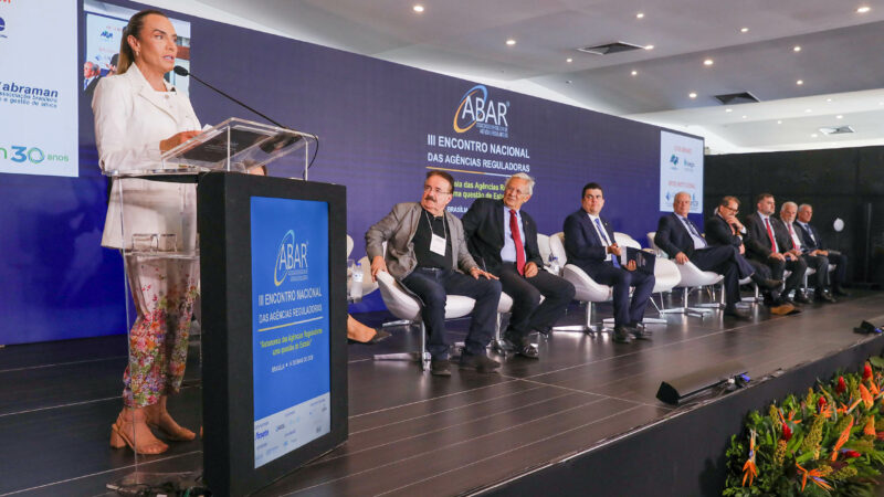 DF destaca liderança em saneamento e reforça papel da regulação em encontro de agências reguladoras